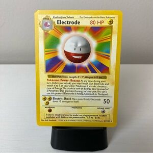 Electrode 21/102 Base Set Shadowless Pokemon 1999 WOTC Vintage Card